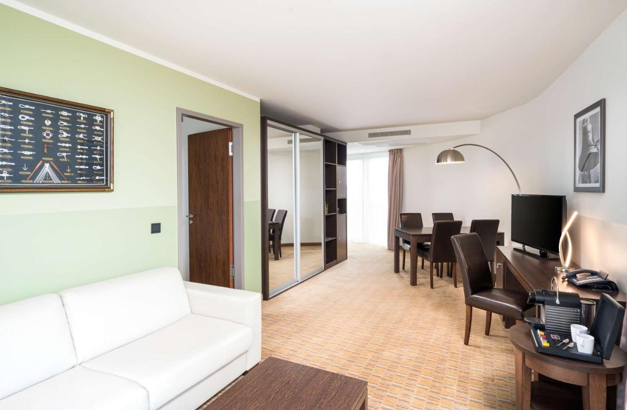Elaya Hotel Hamburg Finkenwerder Ehemals The Rilano Hotel Hamburg Zewnętrze zdjęcie
