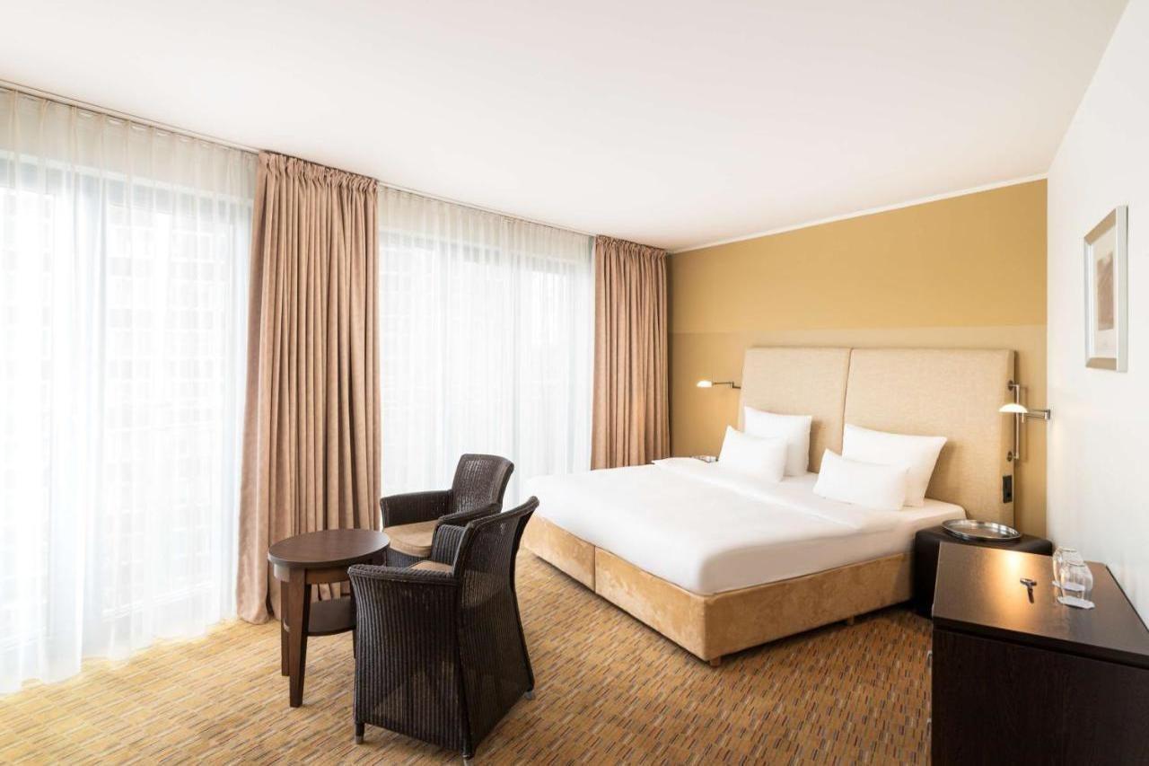 Elaya Hotel Hamburg Finkenwerder Ehemals The Rilano Hotel Hamburg Zewnętrze zdjęcie