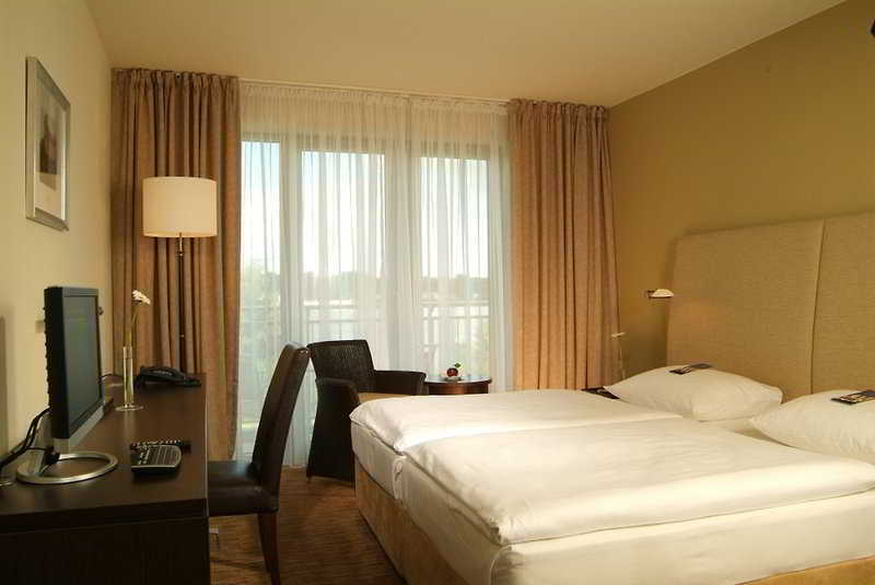 Elaya Hotel Hamburg Finkenwerder Ehemals The Rilano Hotel Hamburg Zewnętrze zdjęcie