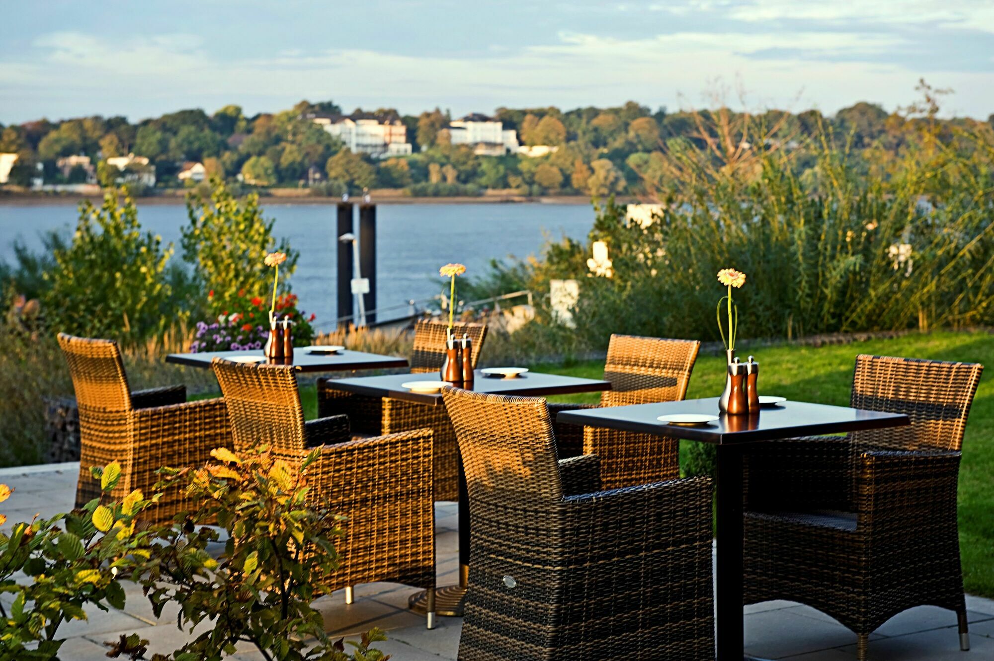 Elaya Hotel Hamburg Finkenwerder Ehemals The Rilano Hotel Hamburg Zewnętrze zdjęcie