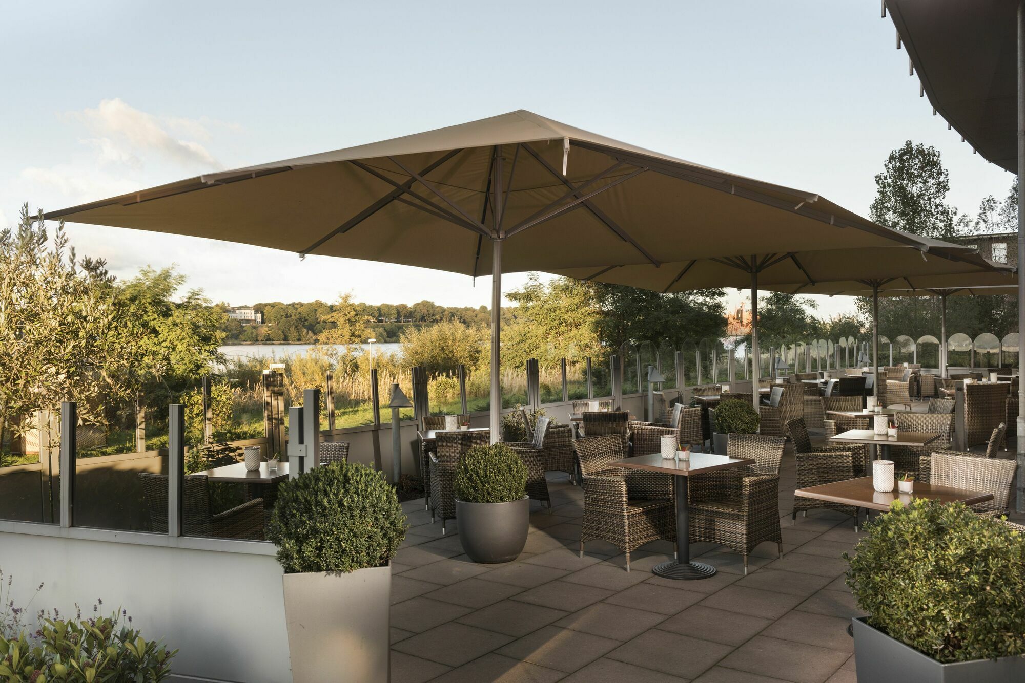 Elaya Hotel Hamburg Finkenwerder Ehemals The Rilano Hotel Hamburg Zewnętrze zdjęcie